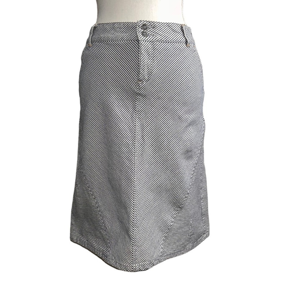 Anthropologie Pilcro And The Letterpress Skirt Womens 26 Railroad Denim Striped